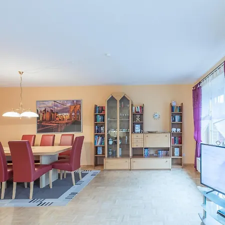 Rugenbargsweg 65 * Κουξχάφεν